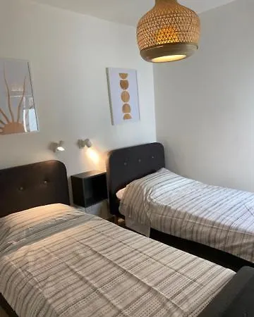 Lovely Sea View 3 Bedroom In Marsalforn Gozo. Apartmán Zebbug (Gozo)