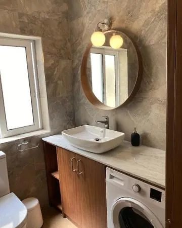 Lovely Sea View 3 Bedroom In Marsalforn Gozo. Apartmán *