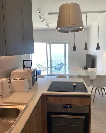 Apartmán Lovely Sea View 3 Bedroom In Marsalforn Gozo. Zebbug (Gozo)