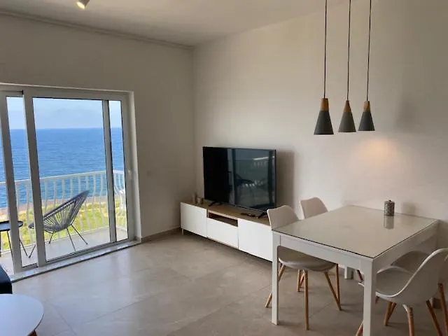 Lovely Sea View 3 Bedroom In Marsalforn Gozo. *