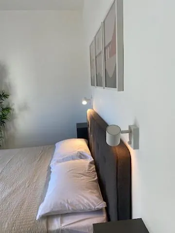 Lovely Sea View 3 Bedroom In Marsalforn Gozo. Zebbug (Gozo)